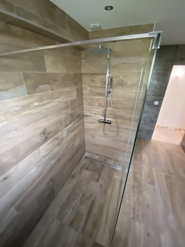 Carreleur près de Bitche